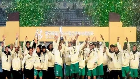 库尔图瓦回归国家队首战乌克兰，失利3球遭遇尴尬局面